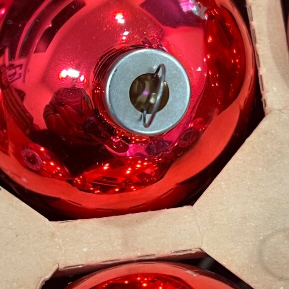 Vintage Hand Decorated Glass Christmas Tree Ornaments Red Set Of 9 - Picture 4 of 9